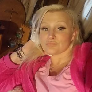 Meet your Posher, Alison